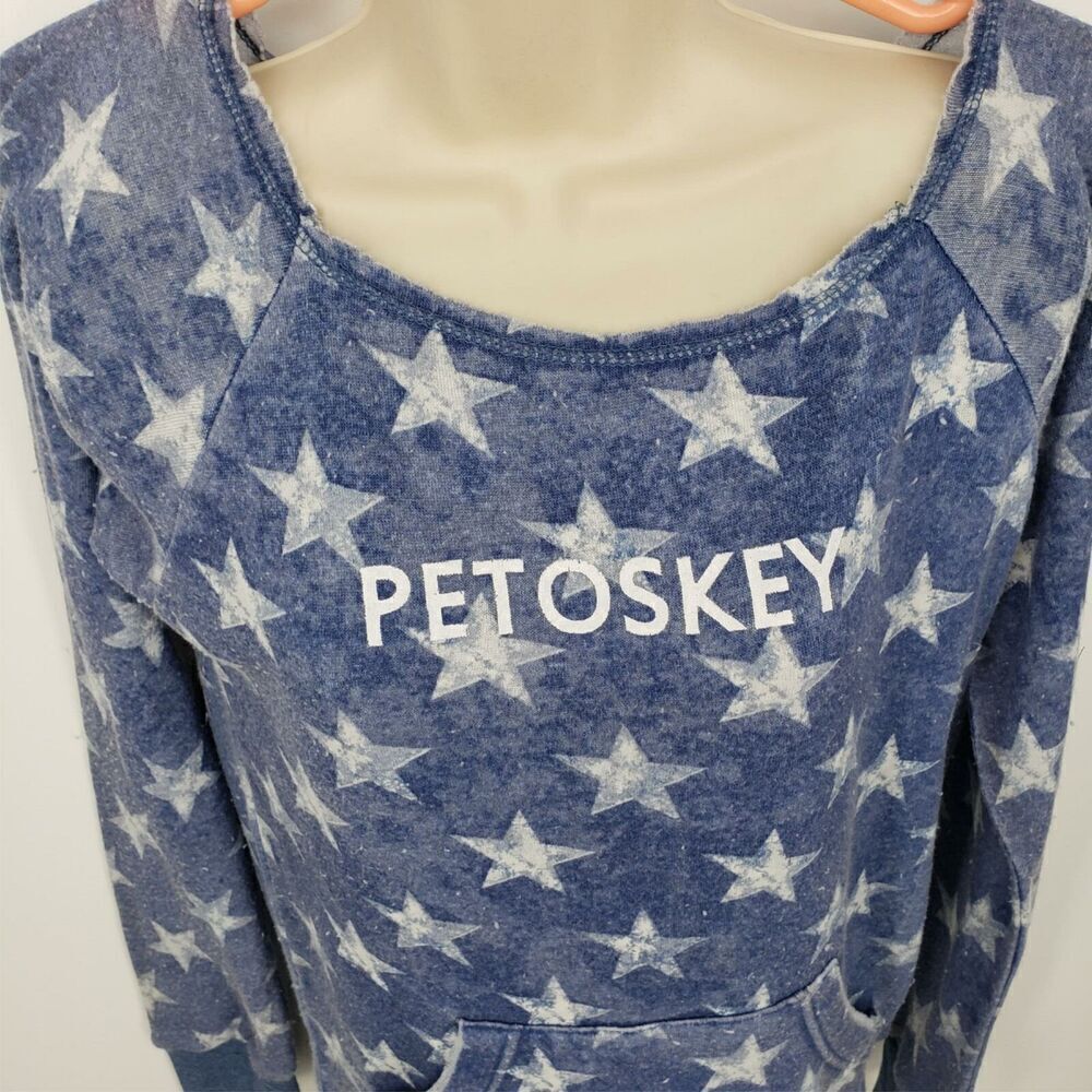 Momentum Outfitters Fleece Petoskey Sweater Top Juniors Size Medium Blue Grunge